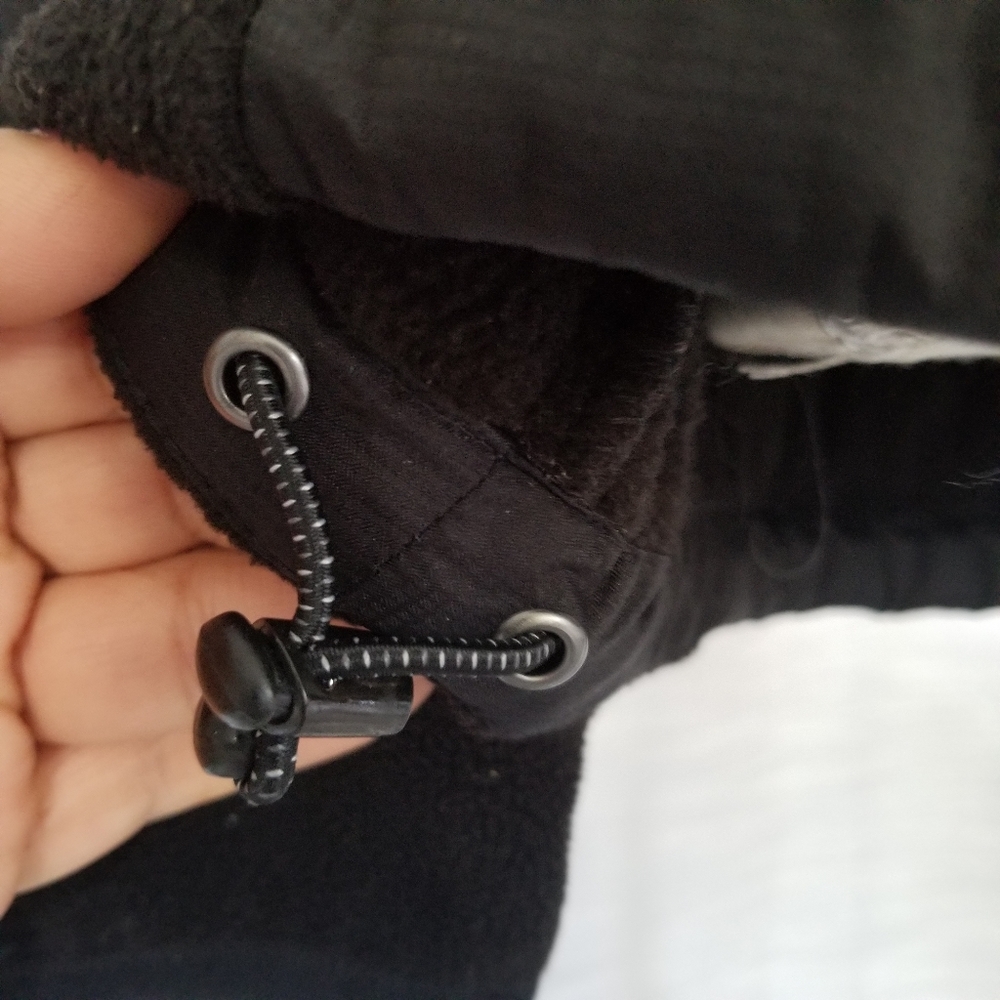New Balance Jacket . - Picture 2 of 6